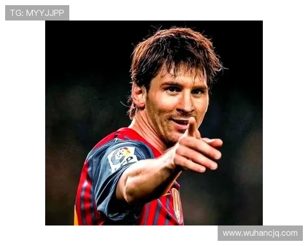 01号球衣足球明星的传奇故事与辉煌成就揭秘