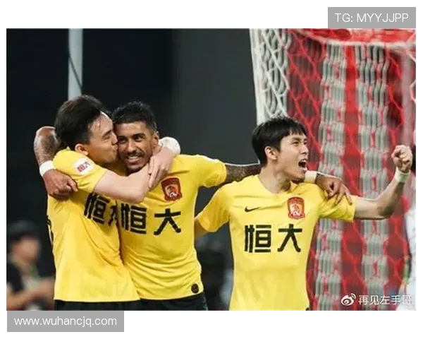 南京羽毛球队与广州羽毛球队赛后复盘分析两队状态与表现对比